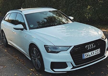 Audi A6 40 TDI quattro S tronic S line Avant S line