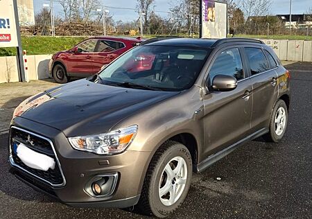 Mitsubishi ASX 1.8 4WD ClearTec Instyle PANO/RÜCKFKAM