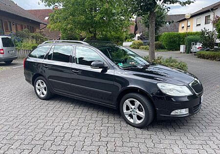 Skoda Octavia 1.6 TDI 4x4 Elegance Combi Elegance