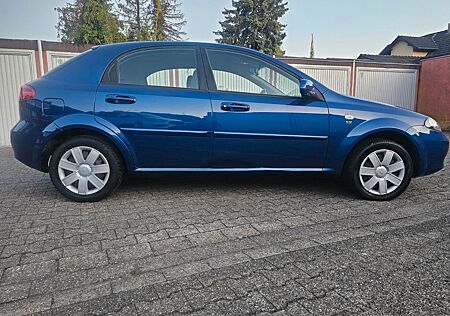 Chevrolet Lacetti 2.0D SX SX