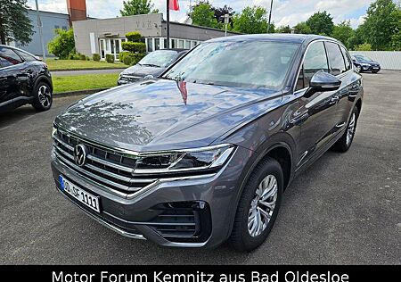 VW Touareg Volkswagen R-Line 4Motion