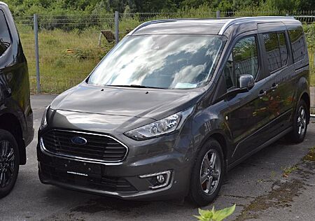 Ford Grand Tourneo Connect Titanium