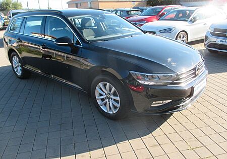 VW Passat Variant Volkswagen 2.0 TDI BMT DSG Business