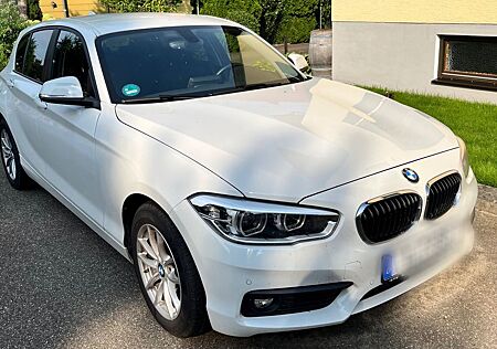 BMW 118i Advantage, Navi/LED/SHZ/Sportsitze