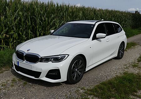 BMW 320d xDrive Touring M Sport Automatik