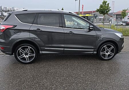 Ford Kuga 2,0 TDCi 4x4 132kW Vignale Vignale