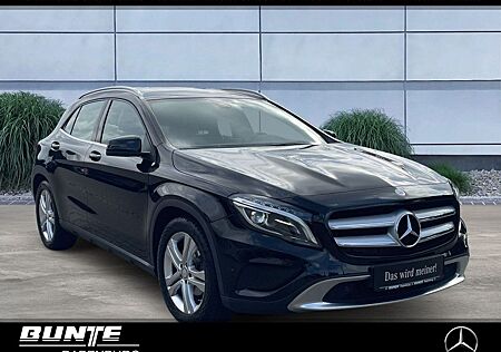 Mercedes-Benz GLA 180 d URBAN/BI-XENON/NAVIGATION/AHK/SHZG/