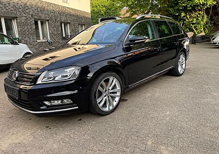 VW Passat Variant Volkswagen 2.0 TDI Highline BlueMotion T...