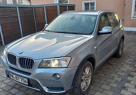 BMW X3 xDrive20d - Autom. AHK