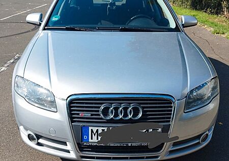 Audi A4 2.0 Avant AHK SHZ KLIMA TEMPO