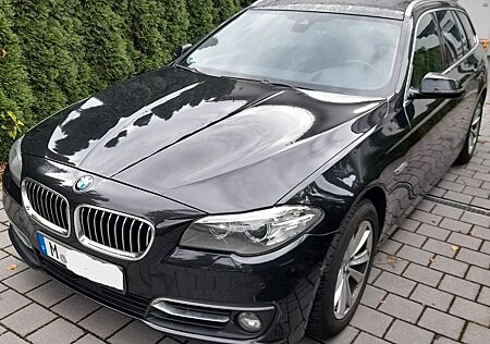 BMW 520d Touring Luxury Line Standheizung ACC