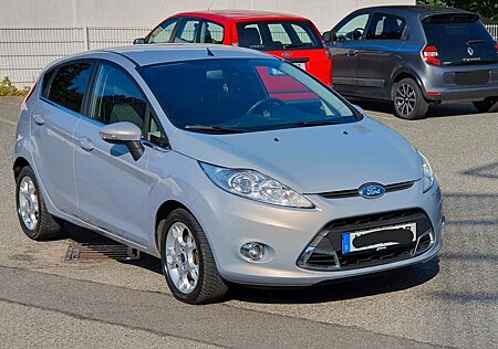 Ford Fiesta 1,25 Titanium - TÜV Neu/Gepflegt