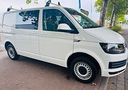 VW T6 Volkswagen / 6Sitzer/AHK/ Top Zustand