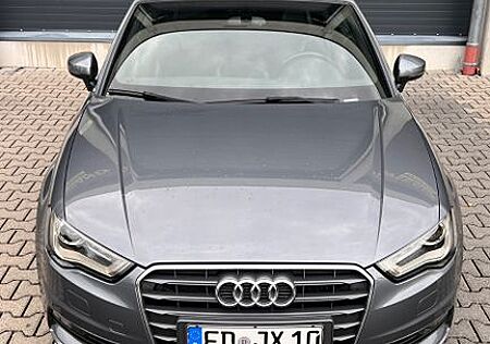 Audi A3 2.0 TDI Cabriolet Xenon Sportpaket