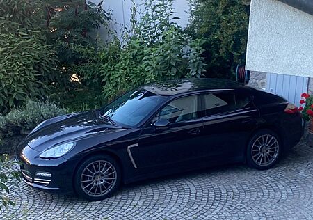Porsche Panamera 4 Platinum Edition *PDK* Sport Chrono