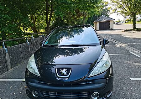 Peugeot 207 Tüv bis 03/2026 Motor Getriebe top!
