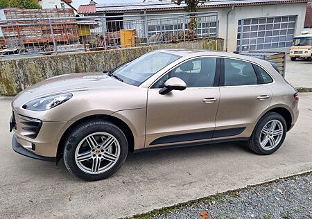 Porsche Macan S Alcantara Navi dt. Fahrzeug Champagner