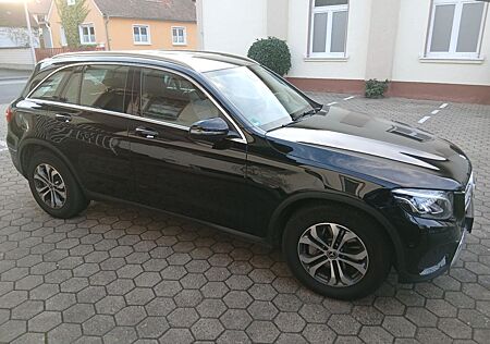 Mercedes-Benz GLC 220 d 4MATIC Autom. -
