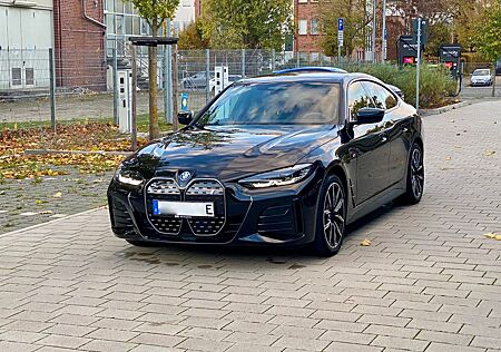 BMW i4 Baureihe Gran Coupe 40 eDrive M Sport pro