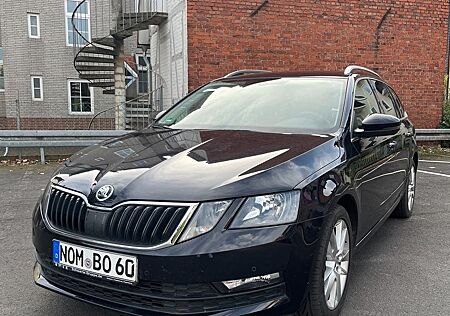 Skoda Octavia 1.6 TDI Ambition Combi 8-fach-bereift