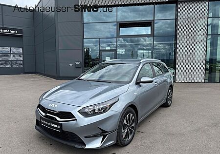 Kia Cee'd Sportswagon Ceed_sw Kombi Automatik Navi SHZ Kamera AppleCar