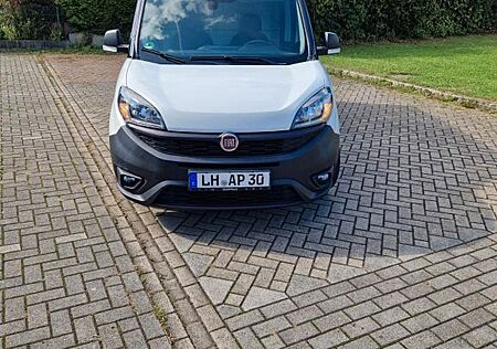 Fiat Doblo 1.6 16V Multijet LOUNGE LWB LOUNGE