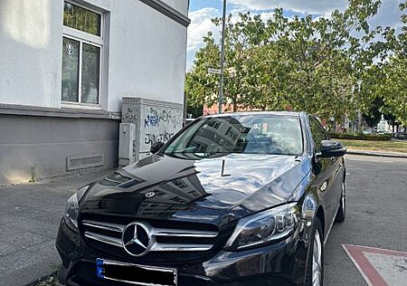 Mercedes-Benz C 220 d 4MATIC Autom. -