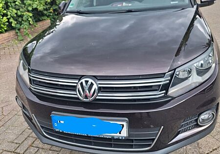 VW Tiguan Volkswagen 2.0 TDI 81kW BlueMotion Technology LI...