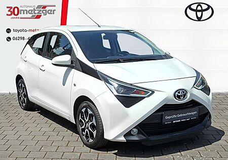 Toyota Aygo (X) Aygo 1.0 X-Play Connect +Apple CarPlay +Android