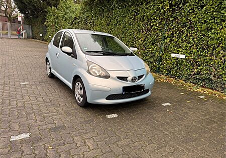 Toyota Aygo (X) Aygo (X) 1,0 -