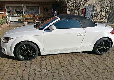 Audi TT Roadster 1.8 TFSI - Cabrio