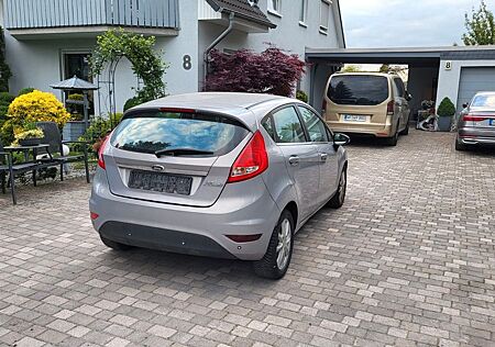 Ford Fiesta Titanium 1.4 Klima PDC Automatik