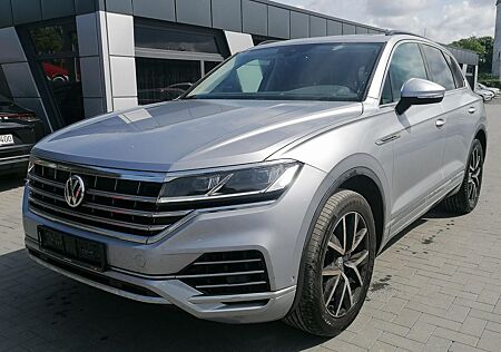 VW Touareg Volkswagen Elegance 4Motion 3.0 V6 TDI /PANO/AHK