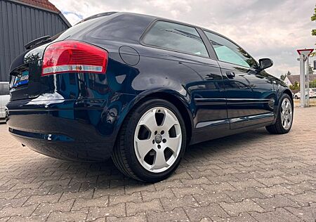 Audi A3 1.6 Ambition Sport, LMF,AAC,