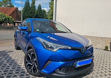 Toyota C-HR Hybrid Team Deutschland