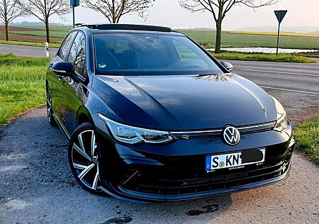 VW Golf Volkswagen 2.0 TDI SCR 110kW DSG R-Line Panorama 360°