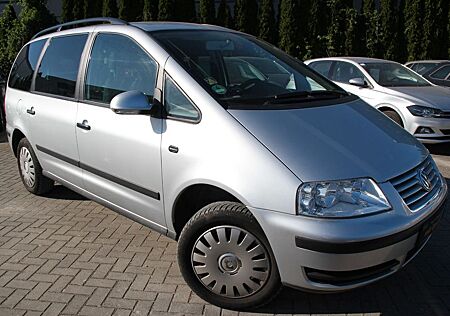 VW Sharan Volkswagen Trendline Klimaautomatik/7 Sitzer/AHK