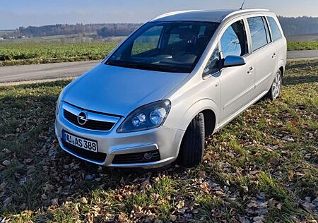 Opel Zafira 1.9 CDTI CATCH ME 110kW CATCH ME