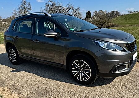 Peugeot 2008 1,2 PureTech 82 Signature