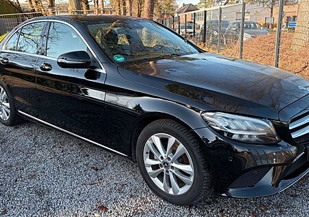 Mercedes-Benz C 180 Limousine Buisiness Plus