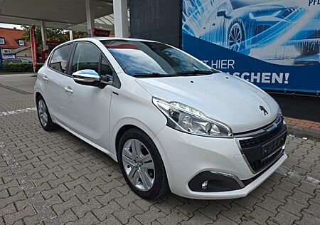 Peugeot 208 Signature * NAVI * KLIMA * 1.HAND * PDC *