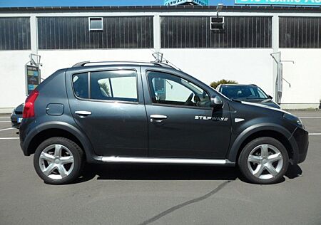 Dacia Sandero Stepway* 1 HAND+KLIMA+ALU+TÜV 11.2026 *