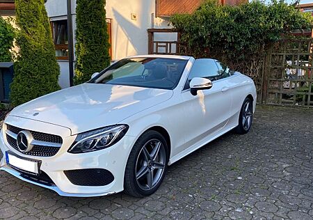 Mercedes-Benz C 400 4MATIC AMG Line Autom. AMG Line