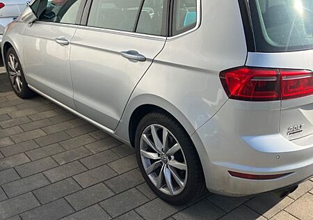 VW Golf Sportsvan Volkswagen 1.4 TSI Highline Highline