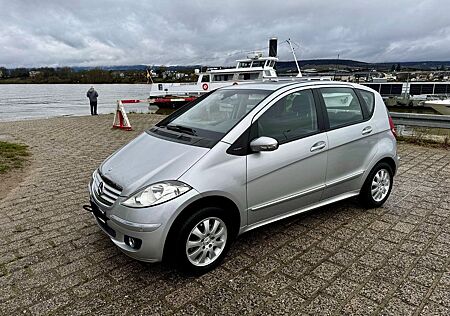 Mercedes-Benz A 150 ELEGANCE Elegance