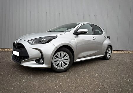 Toyota Yaris 1.5 Hybrid Business Edition*Navi*Kam*Autom