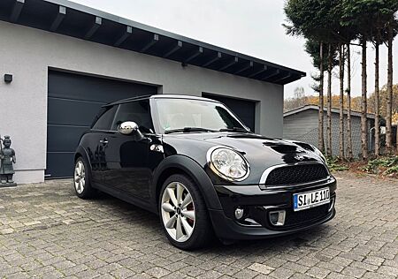 Mini Cooper SD R56 Top Zustand