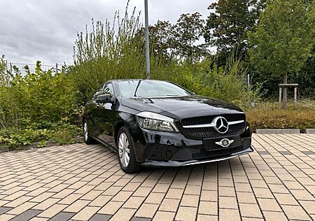 Mercedes-Benz A 200 MERCEDES/A200/KLIMA/START-STOP/SITZT HEIZUNG