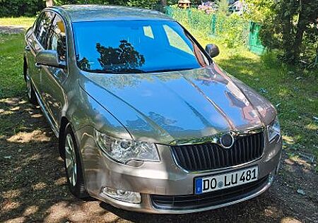 Skoda Superb 1.8 TSI Comfort Comfort