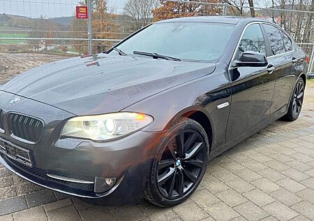 BMW 520d Automatik Xenon Sitzheizung 19 Zoll